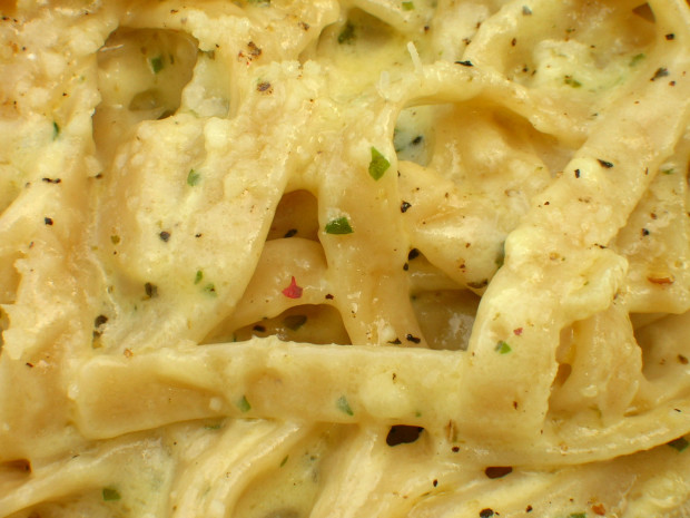 Improved Olive Garden Alfredo Pasta By Todd Wilbur Recipe Food Improved Olive Garden Alfredo Pasta By Todd Wilbur
