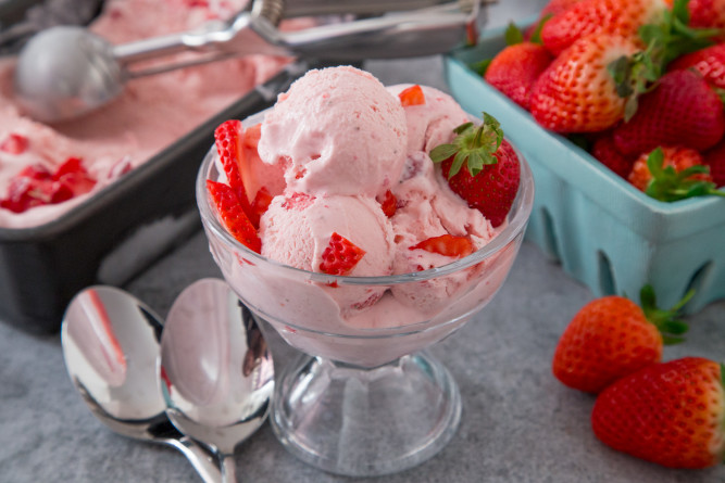 28 Fresh Strawberry Recipes