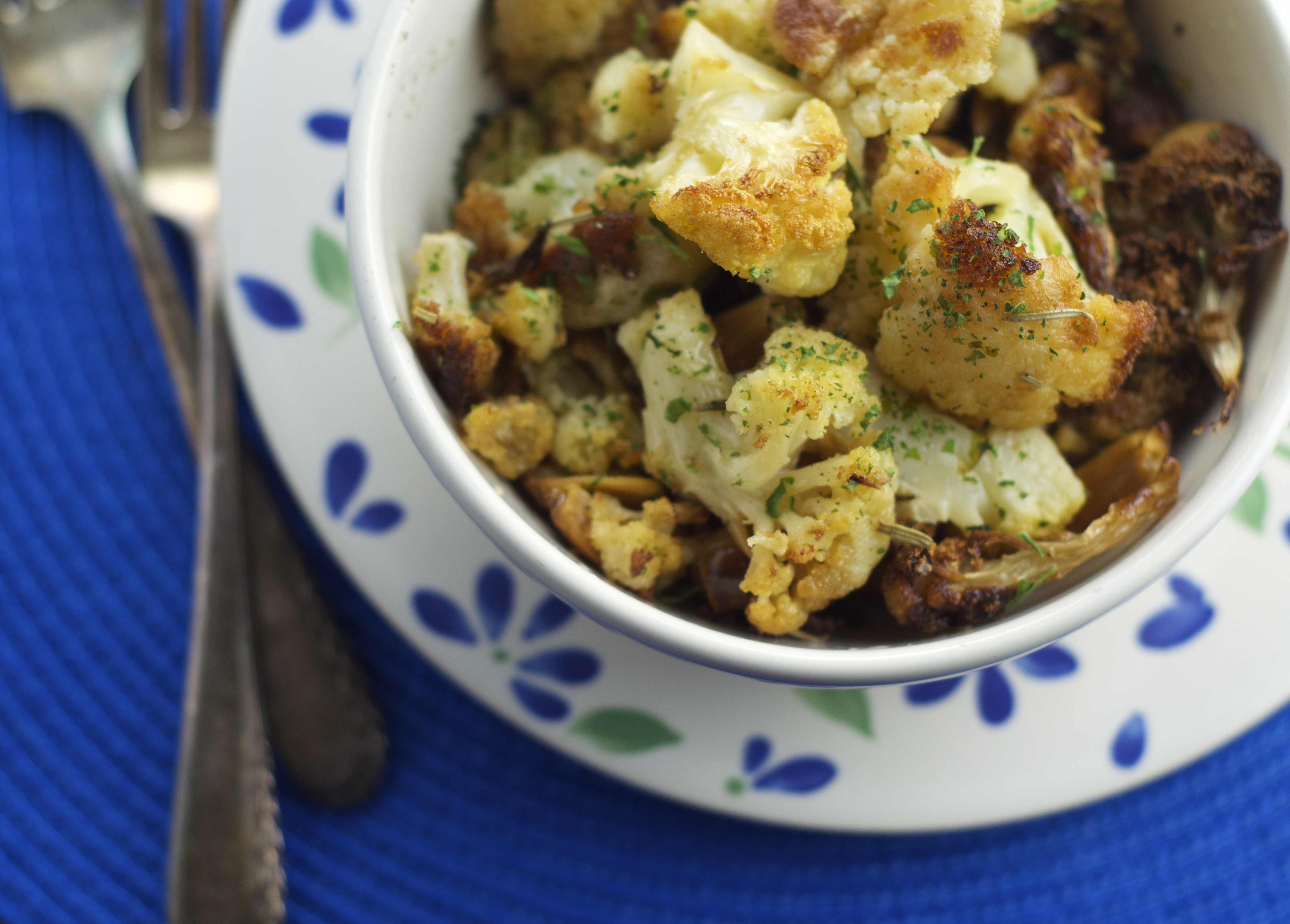 Roasted Cauliflower & 16 Roasted Cloves Of Garlic Roasted Cauliflower & 16 Roasted Cloves Of Garlic