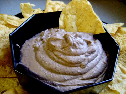 Black Bean Hummus