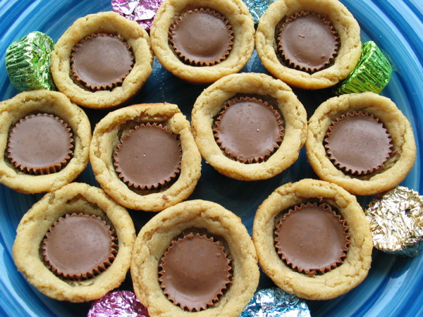 Peanut Butter Cup Cookies (Tarts) Peanut Butter Cup Cookies (Tarts)