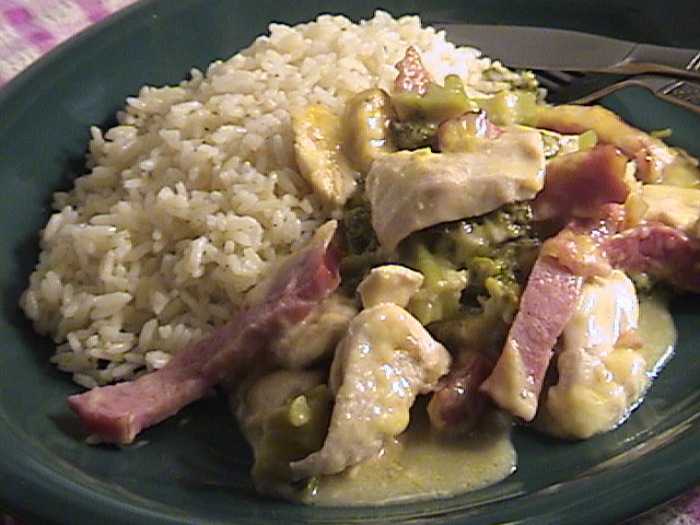 Chicken Broccoli Cordon Bleu Casserole