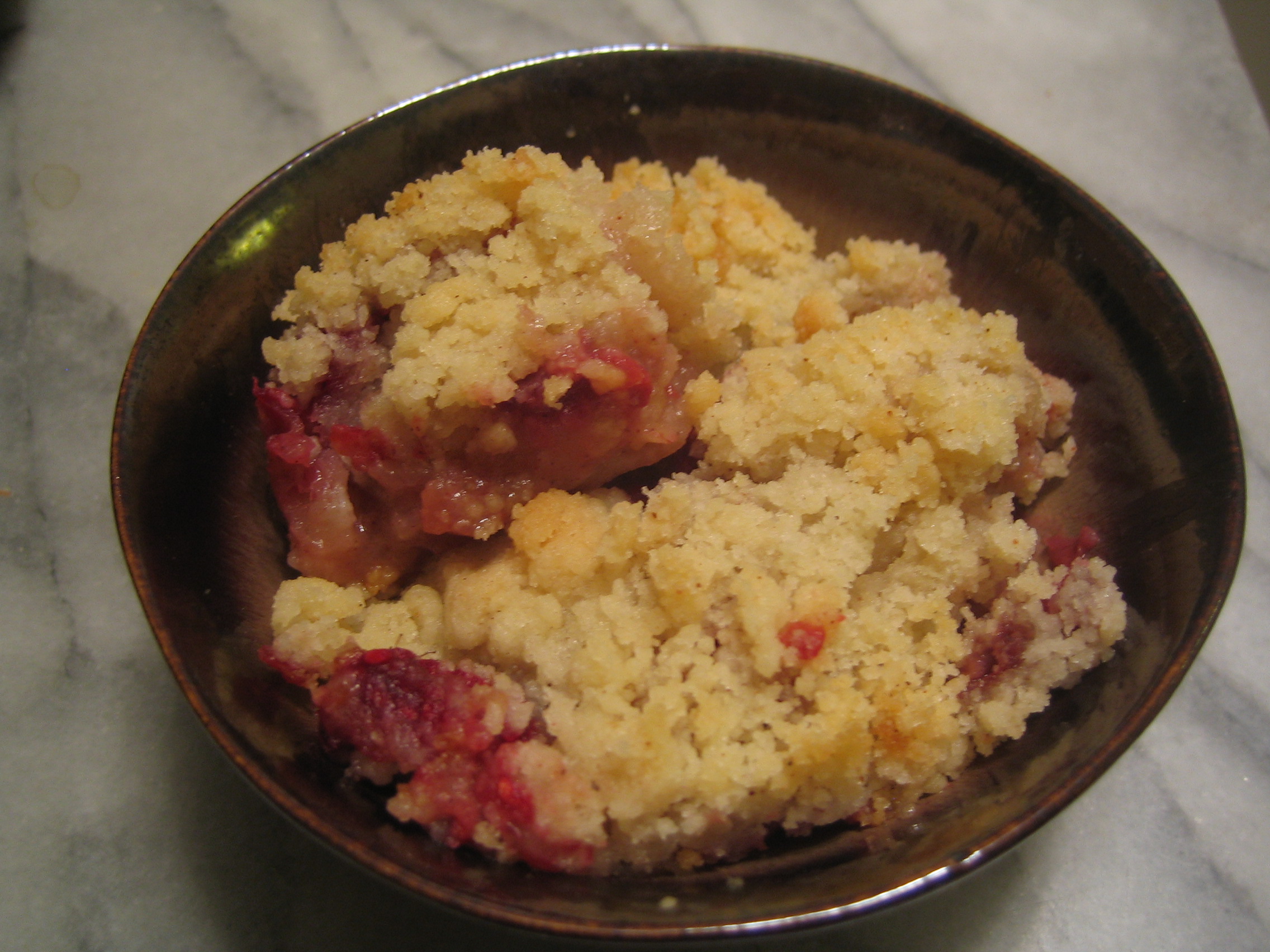 Apple Raspberry Crumble