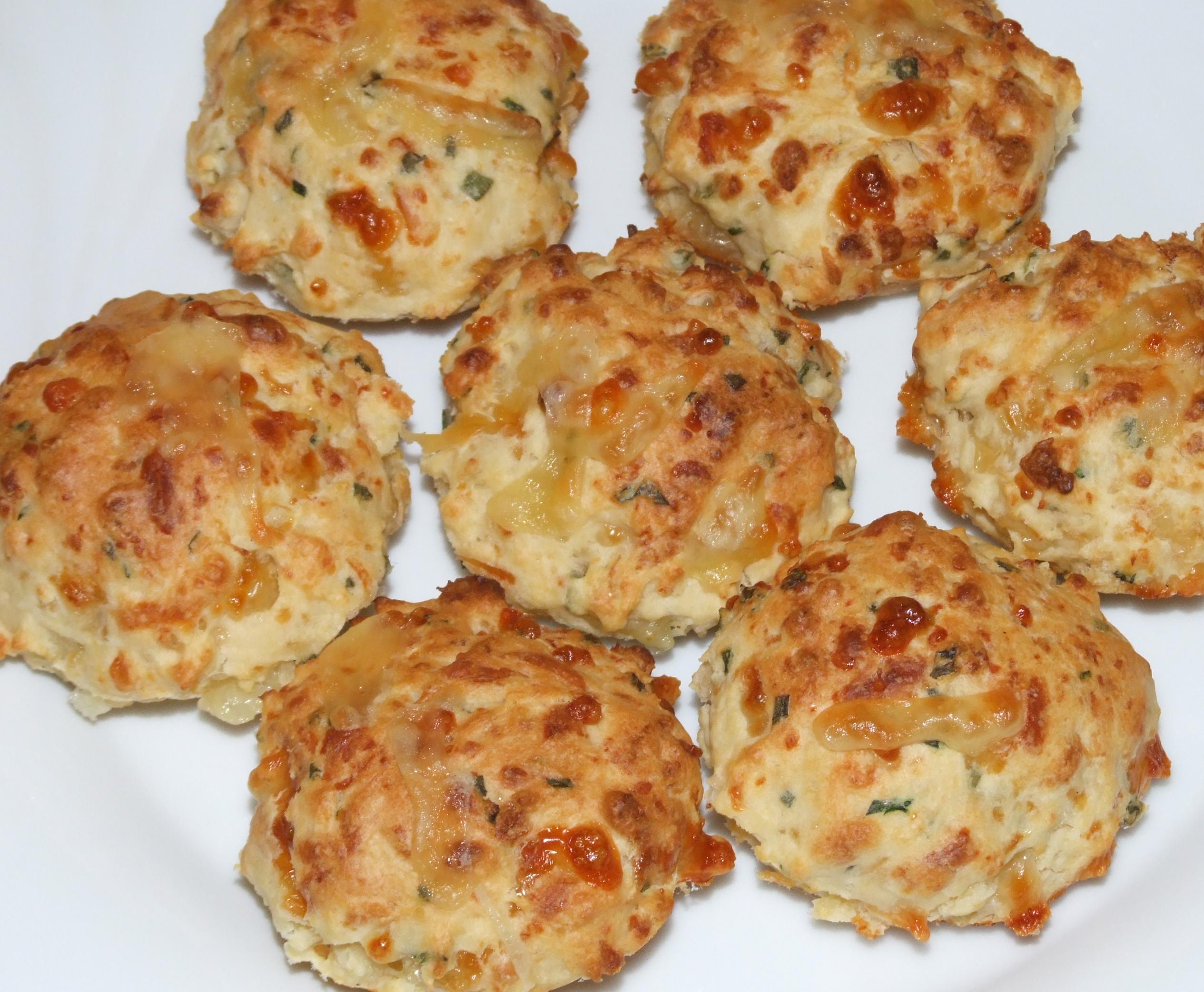 Cheese And Chive Scones