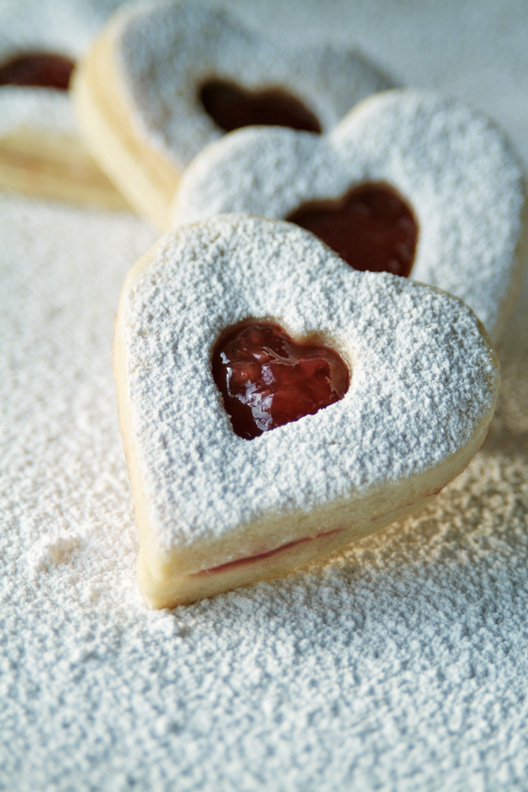 Linzer Tarts