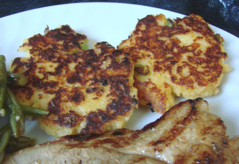 Easy Cheddar Potato Cakes (Made With Instant Potatoes)