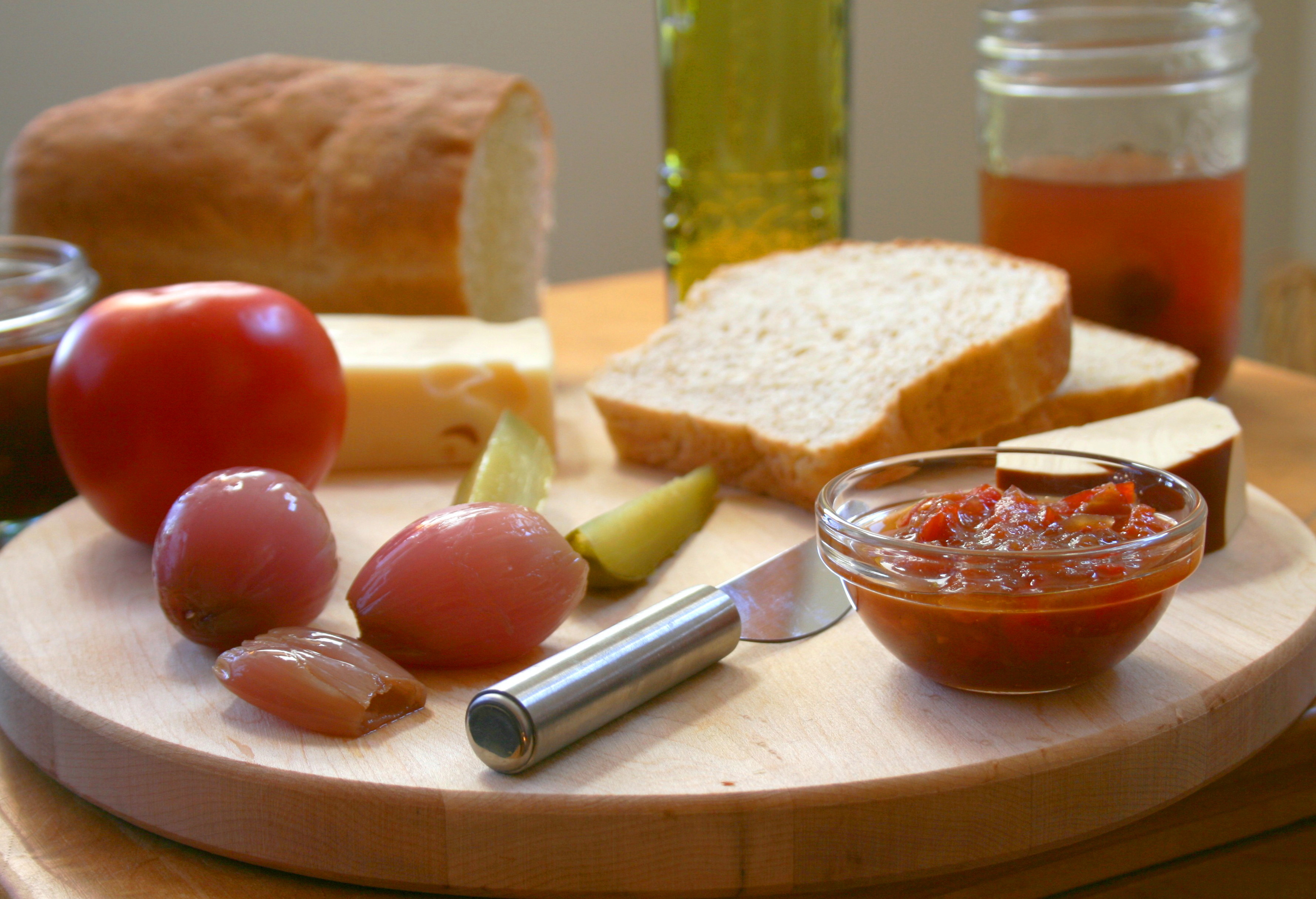 Traditional English Pub Style Ploughman’S Lunch