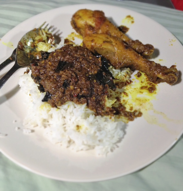 Mrs. Chittaluru’S Family (Authentic Indian) Chicken Curry Recipe