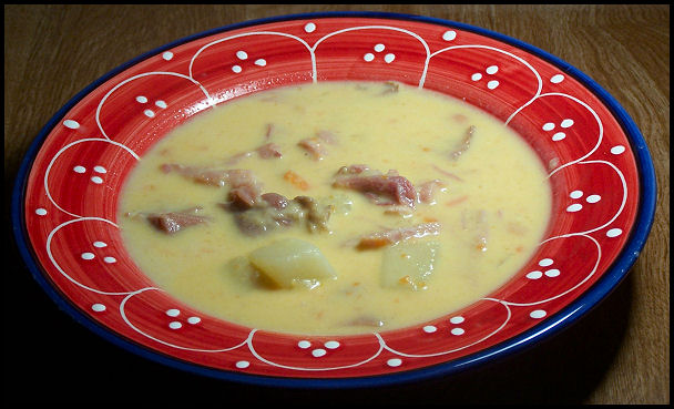 Cheddar Potato-Beer Soup With Shredded Ham