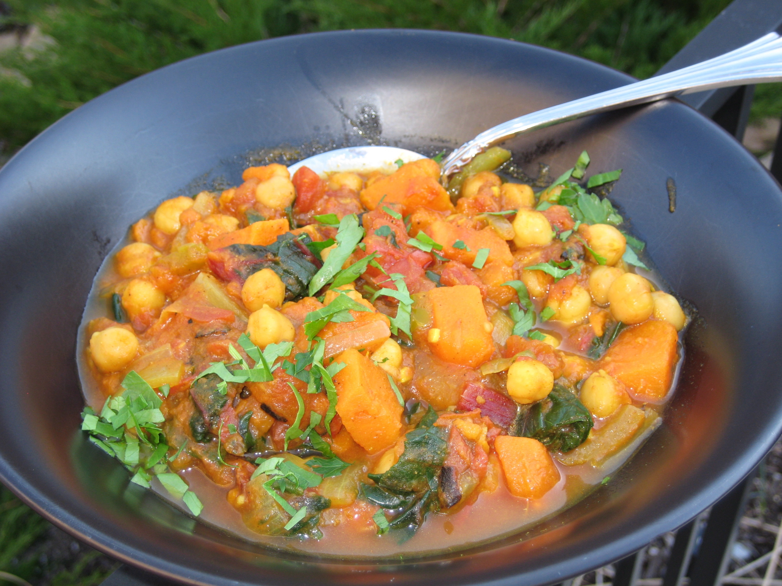 Sweet Potato Curry With Spinach And Chickpeas