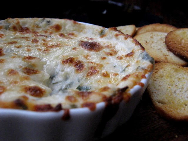 Roasted Garlic Asiago Dip