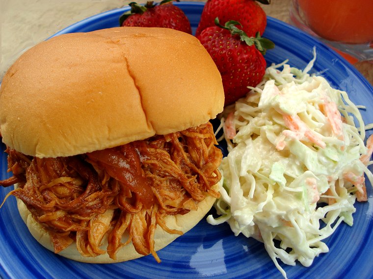 Easy And Tasty Barbecue Chicken Sandwiches In The Crock Pot