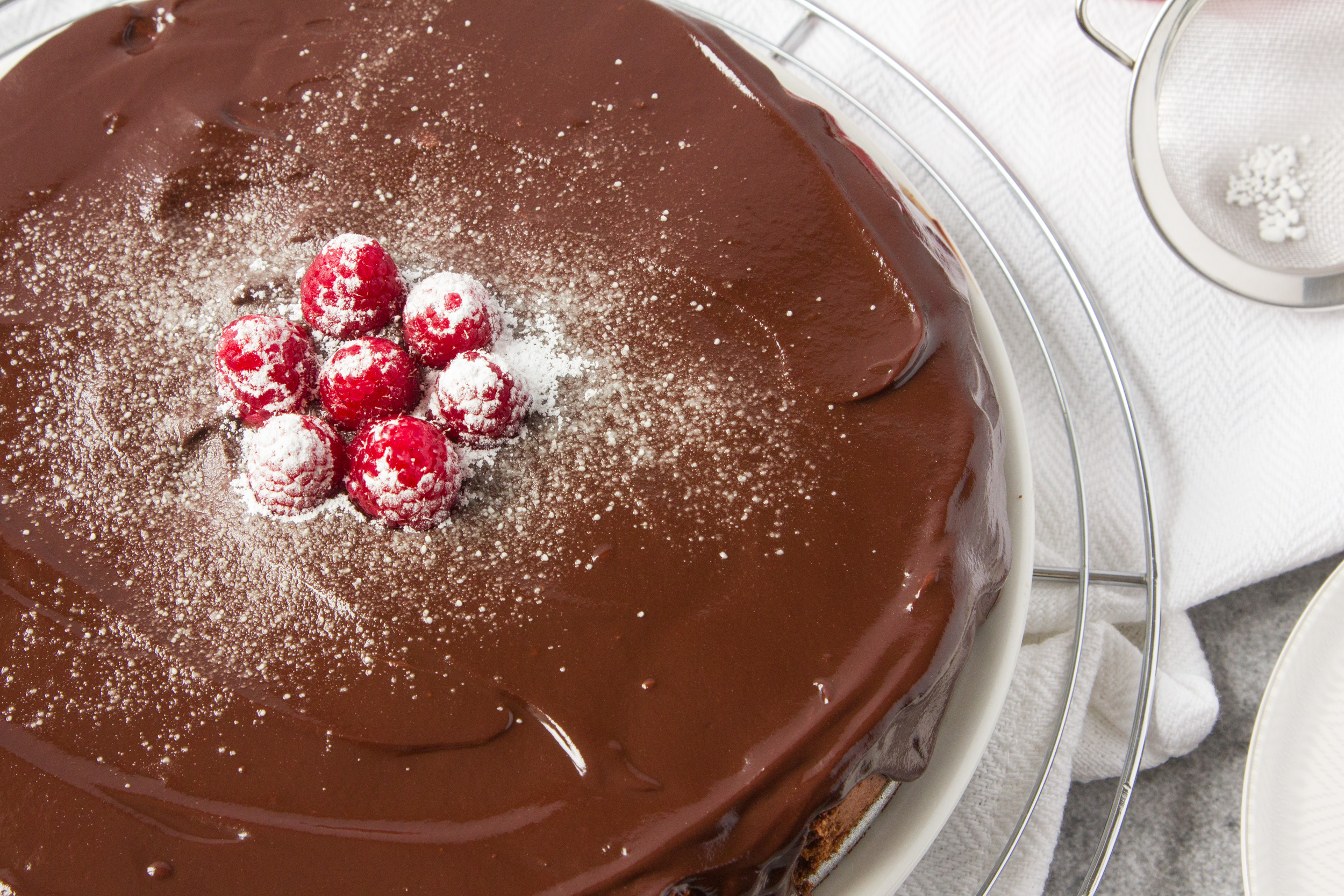 Chocolate Fantasy Cake With Chocolate Ganache Icing