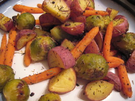 Thyme and Garlic Roasted Potatoes, Brussels Sprouts and Carrots. Photo by yogiclarebear Thyme and Garlic Roasted Potatoes, Brussels Sprouts and Carrots. Photo by yogiclarebear