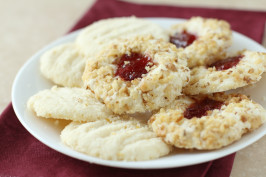 Gluten Free Melt-In-Your-Mouth Shortbread. Photo by Delicious as it Looks