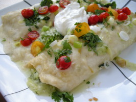 Enchiladas De Calabacitas Con Salsa Crema De Chile (Zucchini Enc. Photo by Teddy's Mommy Enchiladas De Calabacitas Con Salsa Crema De Chile (Zucchini Enc. Photo by Teddy's Mommy