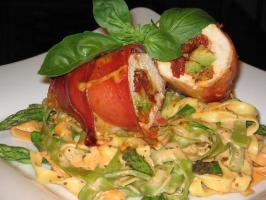 Avocado, Sun-Dried Tomato and Mozzarella Stuffed Chicken Breast. Photo by The Flying Chef Avocado, Sun-Dried Tomato and Mozzarella Stuffed Chicken Breast. Photo by The Flying Chef