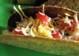 Easy Chicken Tacos (Low Fat if You Choose Soft Shell over Hard). Photo by Caroline Cooks Easy Chicken Tacos (Low Fat if You Choose Soft Shell over Hard). Photo by Caroline Cooks
