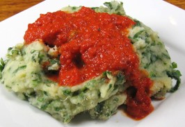 Baked Spanish Spinach Balls in Roasted Bell Pepper Sauce (Albond. Photo by dianegrapegrower Baked Spanish Spinach Balls in Roasted Bell Pepper Sauce (Albond. Photo by dianegrapegrower
