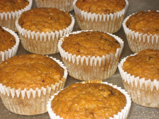 Simple carrot cake muffins recipe Simple carrot cake muffins recipe