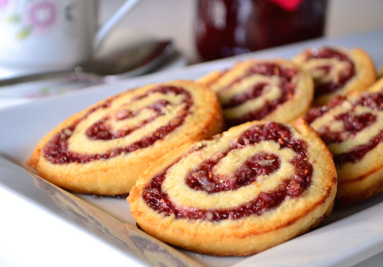 Raspberry Swirl Cookies