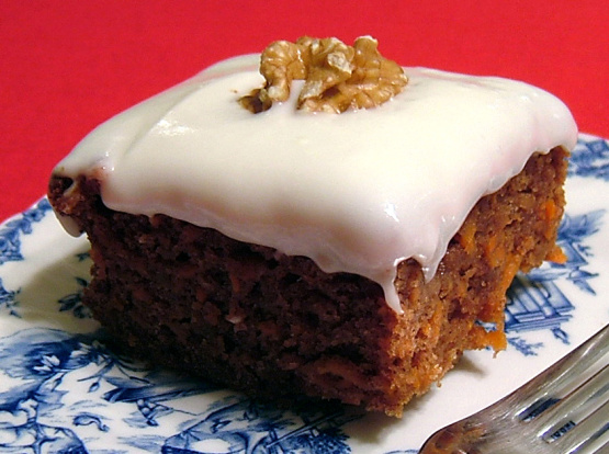 Carrot Apple Cake Recipe - Genius Kitchen