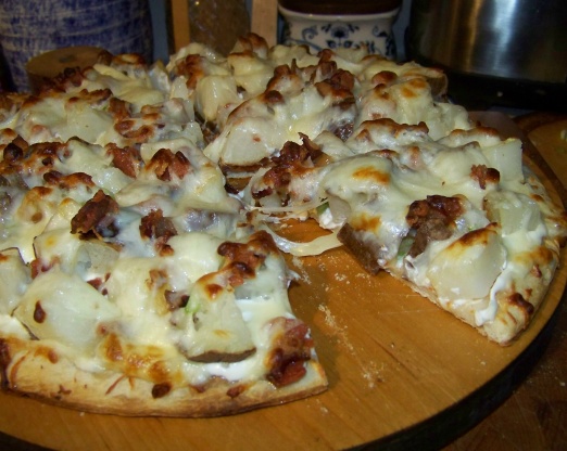 Baked Potato Pizza Recipe - Genius Kitchen