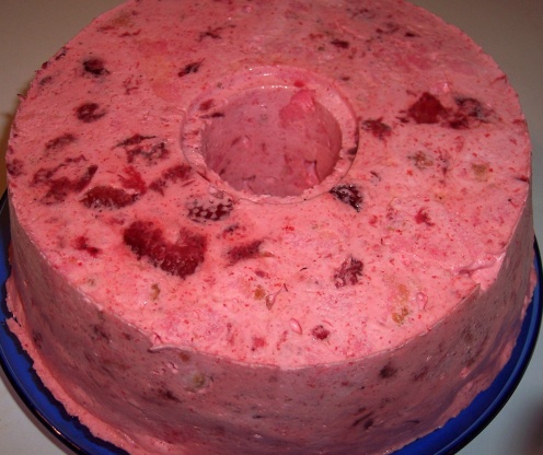 Angel Food Cake With Strawberry Jello Inside Angel Food Cake With Strawberry Jello Inside