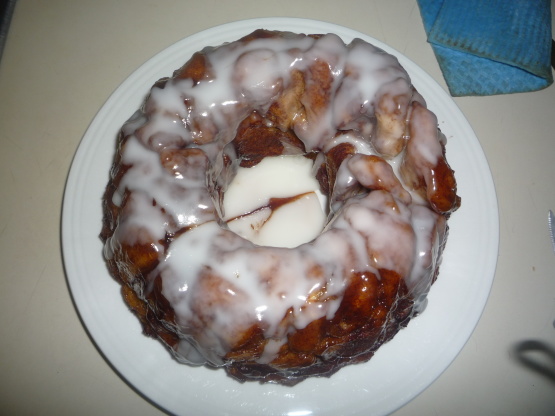 Cinnamon Roll Monkey Bread