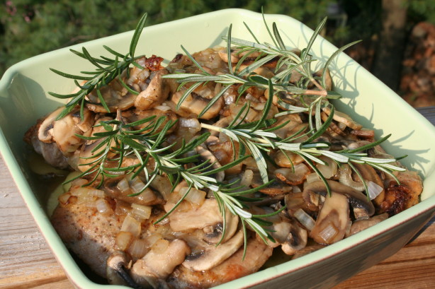 Old Fashioned Braised Chump Chops Recipe - Food.com