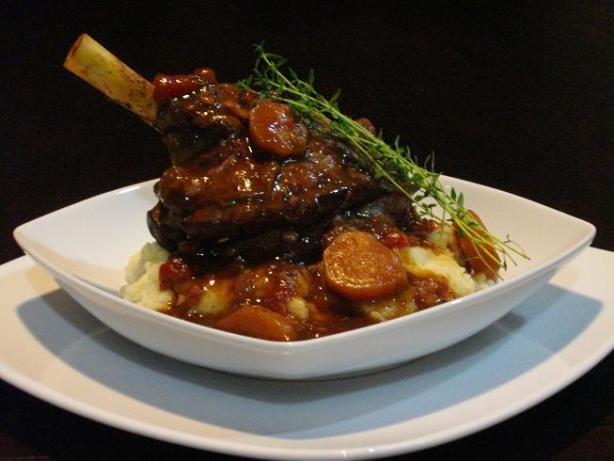 Red Wine And Rosemary Braised Lamb Shanks Recipe