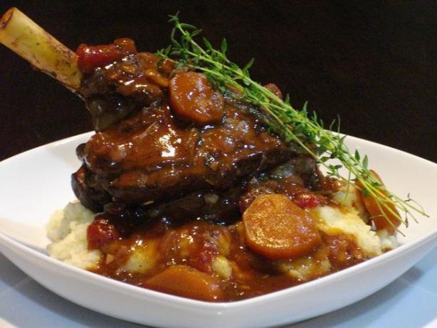 Red Wine And Rosemary Braised Lamb Shanks Recipe