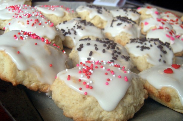 Soft Buttermilk Cookies