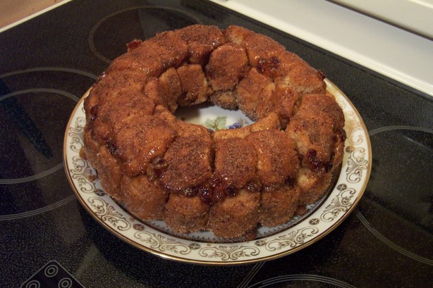 Raisin-Nut Monkey Bread