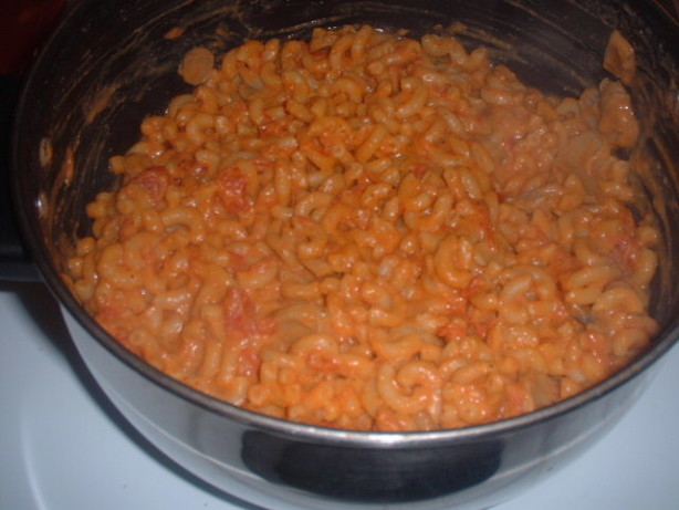 tomato mac and cheese with evaporated milk