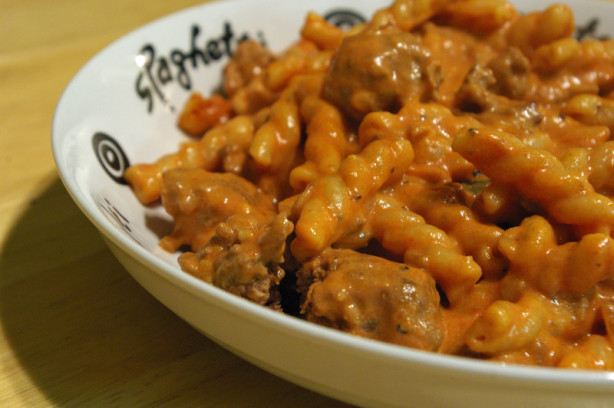 Ground Beef Noodles In Sour Cream Recipe - Food.com