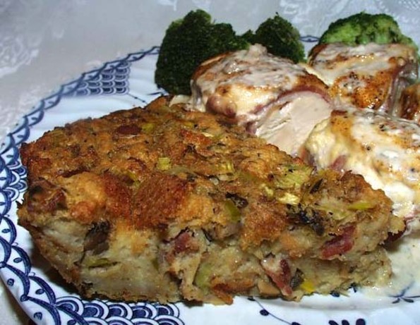 Bread Stuffing with Mushrooms and Bacon