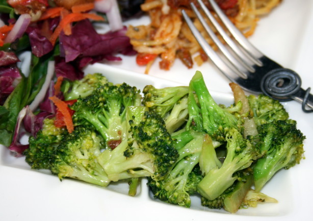 Lee Wan Ching's Chinese Broccoli with Ginger Sauce