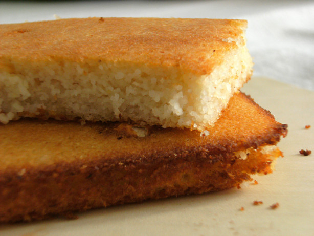 Old Fashioned Southern Cornbread Recipe - Southern.Food.com