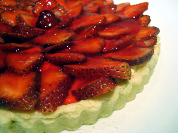 roasted strawberry tart
