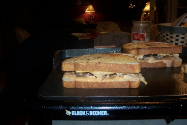 Copycat Steak N Shake Frisco Melts Recipe Food Com