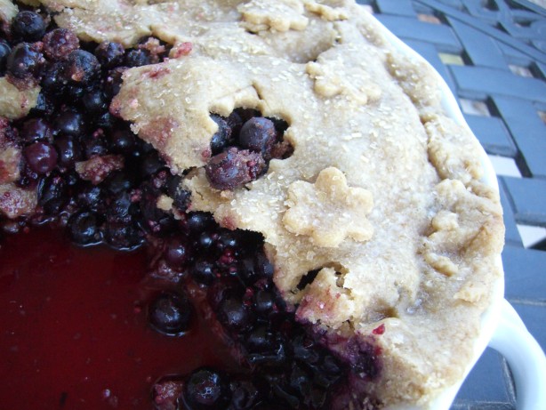 Maine Wild Blueberry Pie Recipe - Baking.Food.com