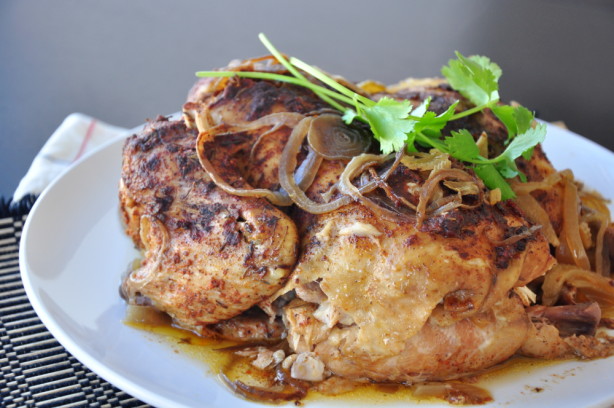Recipe for cooking a whole chicken in a crock pot Tender Slow Cooker Whole Chicken There’s nothing like cooking a whole chicken in a crock pot. It’s the easiest way to do it as there’s no tying of kitchen twine, no roasting pan, no watching the oven and the internal temperature.5/5.
