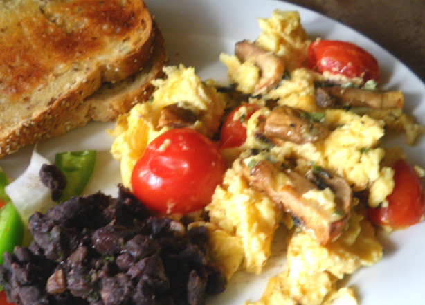 Scrambled Eggs With Mushrooms Recipe - Food.com
