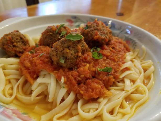 Linguine With Marinara Sauce And Meatballs Recipe