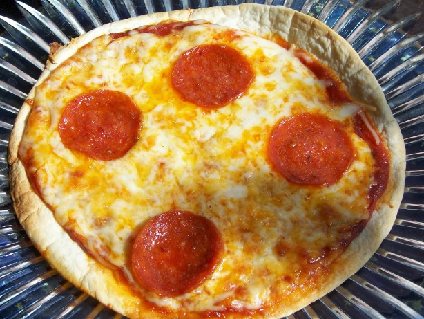 Easy Tortilla Pizza Recipe - Food.com