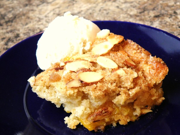 Cracker Barrel Peach Cobbler With Almond Crumble Topping Recipe - Food.com