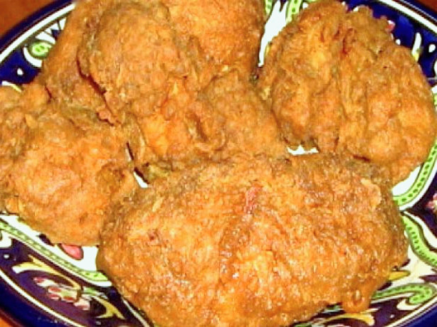 Popeye's Fried Chicken Copycat Ever since I brought you all my — >Homemade KFC chicken recipe, this Popeyes version has been requested numerous times, FINALLY – here it is! These pieces of chicken are ULTRA tender & juicy- covered in a spicy, crispy coating that will knock your socks off!
