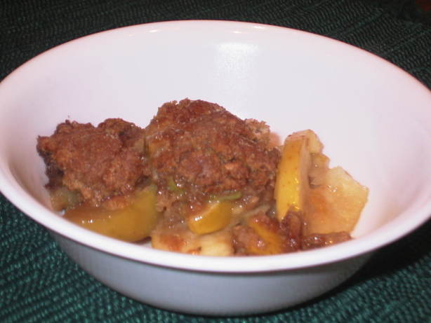 Brown Sugar-Apple Crisp with Vanilla Ice Cream