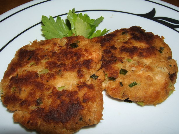 Salmon Cakes with Lemon-Herb Mayonnaise